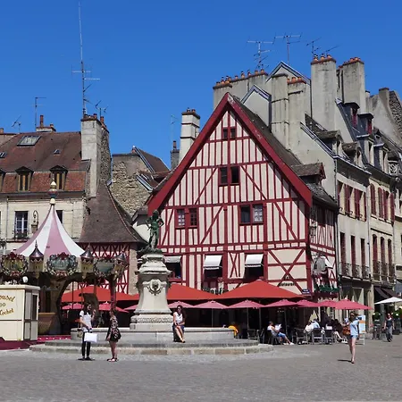 Le Pastore Centre Historique Dijon Exterior photo