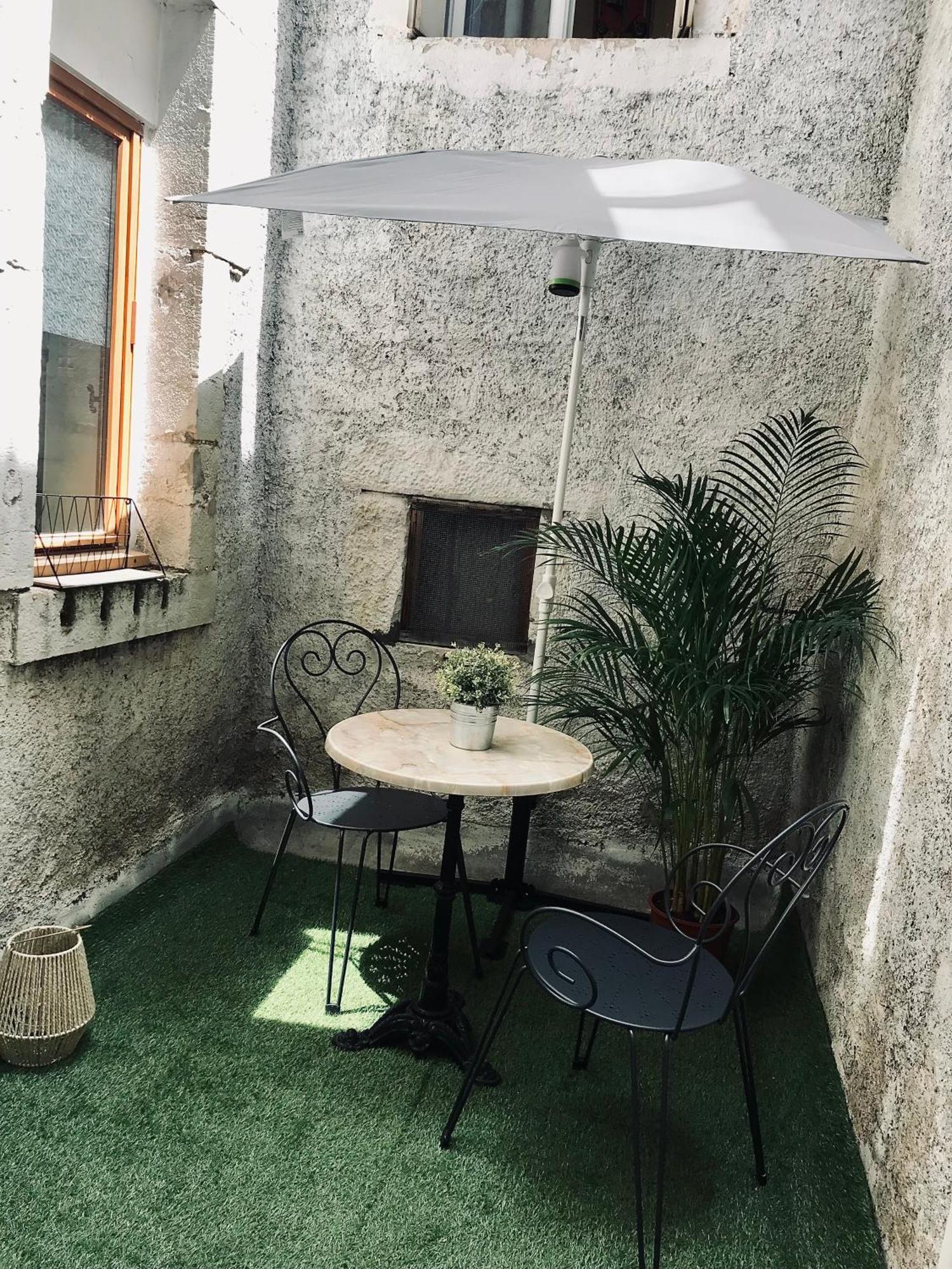 Le Pastore Avec Terrasse Au Coeur Du Centre Historique * Digione